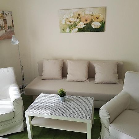 Bonito Apartamento Triana-Los Remedios Siviglia Esterno foto