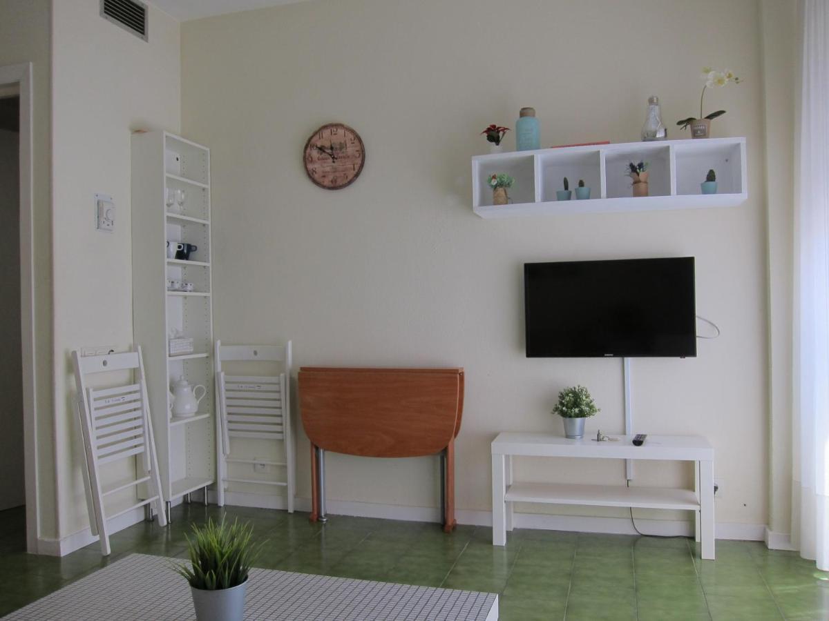 Bonito Apartamento Triana-Los Remedios Siviglia Esterno foto